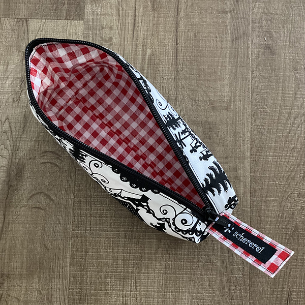 Schlamper_Etui_Schererei_2.jpg